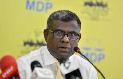 އެހެން ޕާޓީތަކާއި އަމިއްލަ ގޮތުން ވާދަކުރި 124 ކައުންސިލަރުން އެމްޑީޕީގައި ތިބި: އިބުރޭ