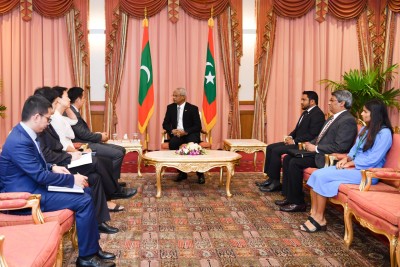 ޗައިނާ ސަފީރު ރައީސް ޞާލިޙުގެ އަރިހަށް ޒިޔާރަތެއް ކުރައްވައިފި