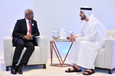 ހަތަރު ދާއިރާ އަކުން ޔޫއޭއީ އާއެކު ގުޅުން ބަދަހި ކުރުމަށް މަޝްވަރާކޮށްފި