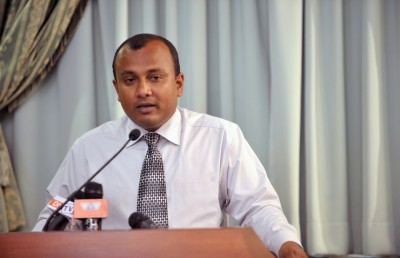 އައްބާސް އާދިލް ރިޒާގެ ބަންދަށް ފަސް ދުވަސް ޖަހައިފި