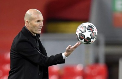 ބްރެޒިލުން ޝައުގުވެރިވިޔަސް ޒިދާން ބޭނުމީ ފްރާންސްގެ ކޯޗުކަން