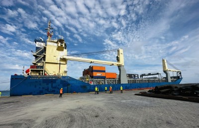 އައްޑޫގެ ބިން ހިއްކަން ބޭނުންވާ ސާމާނު ގެންގޮސްފި