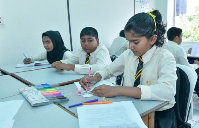 ކިޔަވައިދިނުމަށް ޚާއްސަ ލައިންސަންސެއް އޮންނަންޖެހޭ: މިނިސްޓަރު