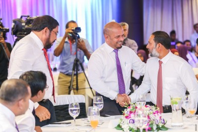 ސިޔާސީ ޕާޓީތަކުގެ ގާނޫނަށް ބޮޑެތި އިސްލާހުތަކެއް ގެންނަން ޖެހޭ: ޝަރީފް