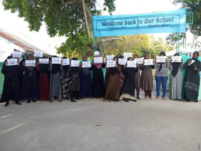މަލްޓިގްރޭޑު އުވާލުމަށް ކިހާދޫ ސްކޫލުގެ ބެލެނިވެރިން މުޒާހަރާކޮށްފި