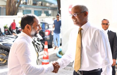 އެއް ފަޅީގައި އިދިކޮޅު ޖަލްސާ ބާއްވަން ފުރުސަތު ދިނުމުން ރައީސްގެ ކެތްތެރިކަން އަންގައިދޭ: އިމްރާން