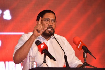 އެބަޔަކަށް ފައިދާ އޮތް ގޮތަކަށް އެބަޔަކު ކުރިއަށް ދާނެ، އެއީ ހަގީގަތް: ގާސިމް