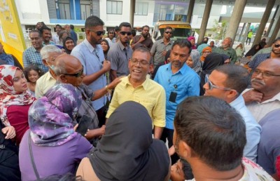 ކުލި ނުދެއްކޭ ފަރާތްތަކަށް އެހީވުމުގެ ސިޔާސަތެއް ސަރުކާރުން ގެންގުޅެން ޖެހޭ: ނަޝީދު