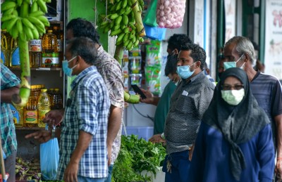 ކޮވިޑް-19 އާ އެކު، ކޮންމެ 10 މީހެއްގެ ތެރެއިން އެކެއްގެ އާމްދަނީ ހުއްޓުނު: ސާވޭ