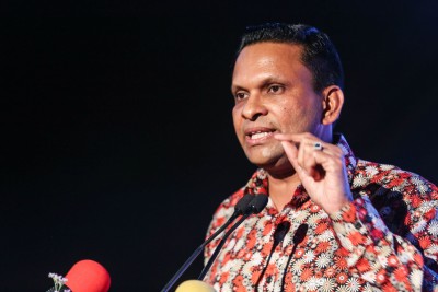 އިންޑިއާގެ ހެލިކޮޕްޓަރު ރާއްޖޭގައި އޮތުމަކީ މައްސަލައެއް ނޫން: ކާނަލް ނާޒިމް