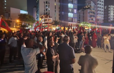 އިދިކޮޅަށް ހުރަސްނާޅާ، ބަންދުނުކޮށް ދިން ފުރުސަތަކީ މިނިވަންކަން އޮތް ވަރު: ފަޒްނާ