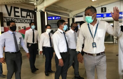 ނިއު ނޯމަލް އަށް ތައްޔާރުވެފައިވާ ވަރު ބަލަން މެމްބަރުން އެއާޕޯޓަށް