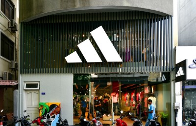 ސޮނީ ސްޕޯޓްސްގެ އާ ފިހާރަ މި ފަހަރު ހާއްސަކުރީ އެޑިޑާސް އަށް