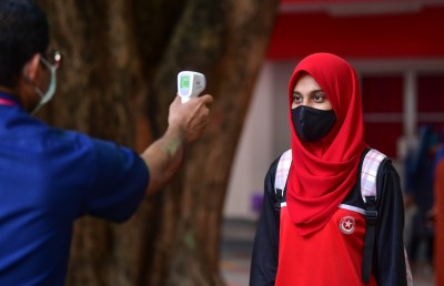 ތިން މަހަށް ފަހު ދަރިވަރުން ސްކޫލުތަކަށް