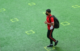 ދަރިވަރުން އުފަލުން، އެކަމަކު ނިއު ނޯމަލް އުނދަގޫ!