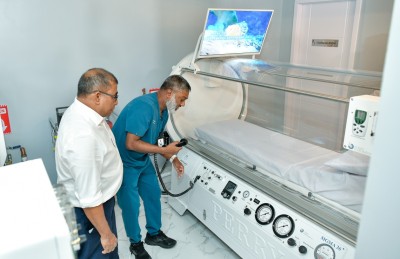 އޭޑީކޭގައި ދެ ޑީކޯ ޗެމްބަރު ބަހައްޓައި ހިދުމަތް ފަށައިފި