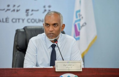 މުއިއްޒުގެ ރައްދު: ފައިސާ ބޭނުންކުރީ މިސްކިތްތަކުގެ މަރާމާތަށް، މިނިސްޓަރު ހައްދަވަނީ އިތުރުފުޅު