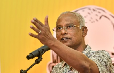 ފްލެޓާއި ގޯތި ދޭނީ މާލޭގެ އެއްވެސް ރައްޔިތެއް ބާކީ ނުކޮށް: ރައީސް