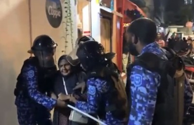 އުމުރުން ދުވަސްވީ މީހަކު ހަރުކަށިކޮށް ހައްޔަރުކުރުން: "އެހެން ހަދަން ހެޔޮނުވާނެ"!