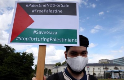 ހުޅަނގު އައްސޭރިން ބައެއް އިޒްރޭލުން ވެރިކޮށްލުން ގާނޫނާ ޚިލާފު: އދ