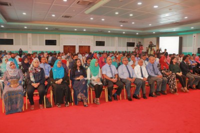 ސްކޫލުތަކުގެ އިސްވެރިންގެ މަހާސިންތާ ފަށައިފި