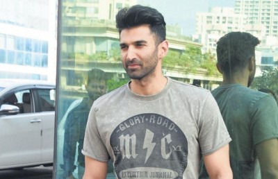 އަދިތިޔާ ރޯއި ކަޕޫރް "ދޯ ވިލަން" ދޫކޮށްލައިފި؟