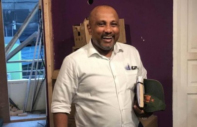 އިންޑިއާ ހައި ކޮމިޝަނުގައި ހުޅުޖަހަން ގޮވި އައްބާސް ބަންދުން ދޫކޮށްލައިފި