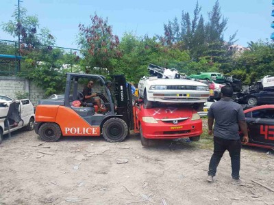 108 ސައިކަލާއި 58 ކާރު ނައްތާލުމުގެ މަސައްކަތް ފަށައިފި