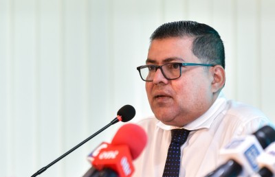 އާންމުންގެ ހިޔާލާއި ދިރާސާގެ އަލީގައި ފުލުހުންގެ ހިދުމަތުގެ ފެންވަރު ރަނގަޅު ކުރަން ކޮންފަރެންސެއް