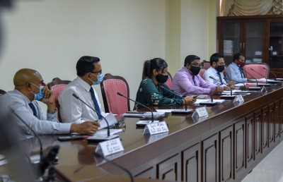 ތުހުމަތު ކުރެވޭ ދެ މީހުން ބަނގުރަލަށް ޓެސްޓެއް ނުކުރަން: ޕޮލިސް