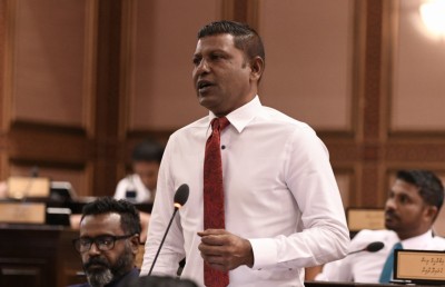 ރިޒާއާ ދެކޮޅަށް ދައުވާކުރަން ޕީއައިއެލްސީން އެހީތެރިވާން ނިންމައިފި