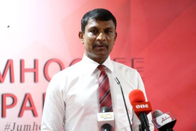 އަޅުގަނޑުގެ އެކައުންޓަށް ޖަމާކުރީ އެސްއޯއެފް އިން މެރީޑިއަމަށް ދޭންޖެހޭ ފައިސާ: ރިޔާޒު