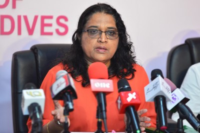 އާޒިމާގެ ޕާސްޕޯޓު ހިފަހައްޓާފައެއް ނުވާނެ: އިމިގްރޭޝަން
