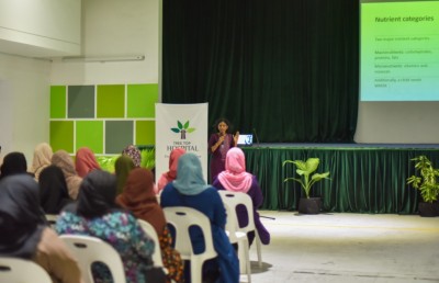 ޓްރީ ޓޮޕުން ހުރަވީ ސްކޫލް ދަރިވަރުންގެ ހެލްތު ސްކްރީންކޮށްފި