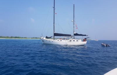 ބިލިއަނަރުންގެ ޔޮޓުތައް ރާއްޖެ އަށް