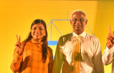 ނަޝީދު ރީއްޗަށް ކަންކުރައްވާ ނަމަ ރައީސްއާ ވާދަނުކުރެއްވީސް: ރޮޒައިނާ