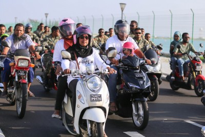 މިރޭ 12ގެ ފަހުން ބްރިޖާއި ހައިވޭއަށް އެރޭނީ ހެލްމެޓާއެކު