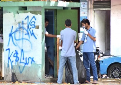 ސްކޫލުތަކުން މަދިރި ނައްތާލަން މަސައްކަތްކުރަން އަންގައިފި