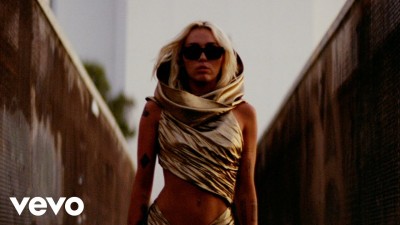 މައިލީގެ "ފްލާވާސް" އަށް 100 މިލިއަން ސްޓްރީމާ އެކު ސްޕޮޓިފައިގެ ރެކޯޑެއް!