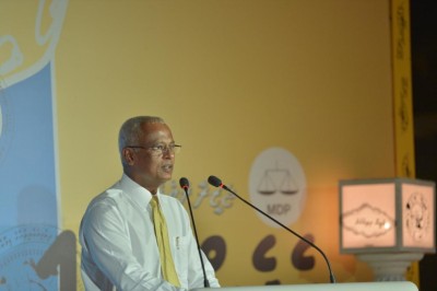 މަޖިލިސް މެޖޯރިޓީ ނުލިބިއްޖެނަމަ އަނެއްކާވެސް ބަޣާވާތްކޮށްފާނެ: ރައީސް