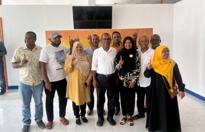 ނަޝީދުގެ ކެމްޕެއިން ފަހު ދަތުރު: "މި ދަނީ ވަރަށް ހިތްހަމަޖެހިގެން، ވަރަށް އުފަލުން"