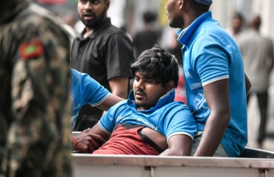 އިމާރާތެއްގެ ހަތް ވަނަ ފްލޯ އިން މީހަކު ވެއްޓިއްޖެ