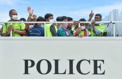 މުސާރައިގެ މައްސަލައިގައި ބިދޭސީންގެ ބޮޑު ހަަމަނުޖެހުމެއް