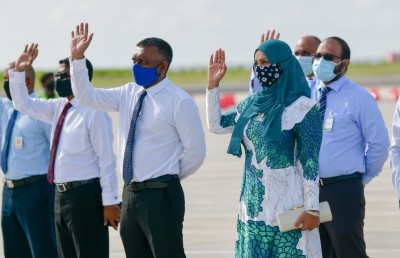ހަތަރު މަހަށް ފަހު ރާއްޖޭގެ ބޯޑަރު އަލުން ހުޅުވާލައިފި