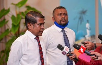 ހަތަރު މަހަށް ފަހު ރާއްޖޭގެ ބޯޑަރު އަލުން ހުޅުވާލައިފި