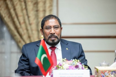އެމްޑީޕީ މެމްބަރުން ގާސިމަށް: ތިއުޅެނީ މަޖިލިސް ތެރެއިން ބަޣާވާތް ކުރަން!