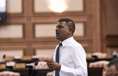 ރިޒާގެ ކުންފުންޏާ ދެކޮޅަށް އަމުރު ނެރުނު މެޖިސްޓްރޭޓްގެ މައްސަލަ ޖޭއެސްސީ އަށް