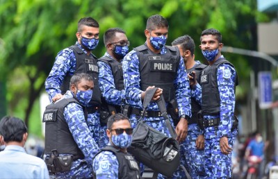 ގައުމަށް ފޮނުވައިދޭން އެދި ބިދޭސީންތަކެއް އެއްވެއްޖެ