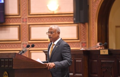 މޭ މަހުން ފެށިގެން ސިއްހީ ދާއިރާގެ މުވައްޒަފުންގެ މުސާރަ ބޮޑުވާނެ: ރައީސް