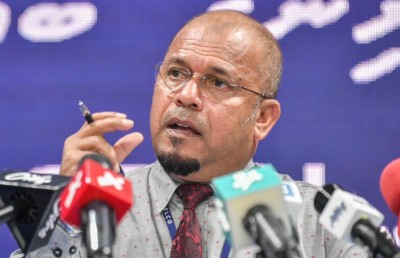 މަގު ކޮނުމުގެ ފީ ބޮޑުކުރި އުސޫލު ބާތިލްކުރަން ސްޓެލްކޯ އިން ހައި ކޯޓަށް